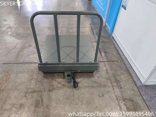 デジタル炭素鋼 500×500mm 300kg チェッカープレートとバックレール付きのプラットフォームスケール