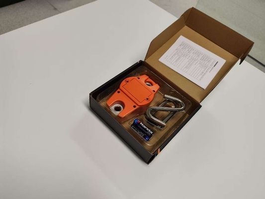 300kg 電動鋼 電子クレーンスケール デジタルハンギングスケール 3*AA ドライバッテリー バッテリー
